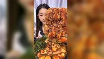 娱乐吃瓜酱火药,揭秘娱乐圈背后的火药味